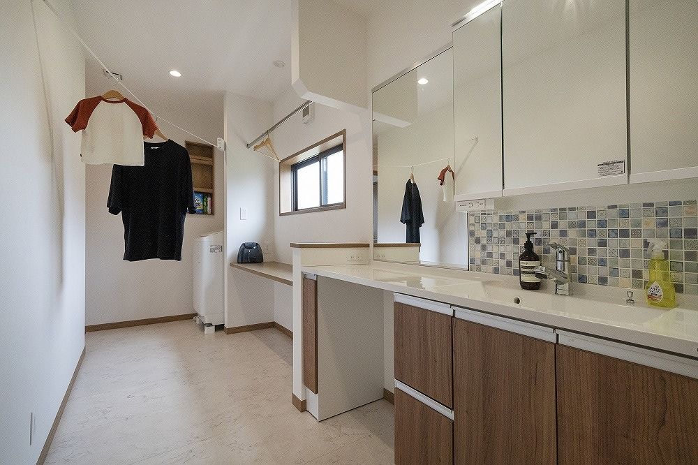 ウィザースホーム 【2000～2499万円／平屋／間取図有】コンパクトな家事動線にこだわった平屋の住まいの建築実例画像8