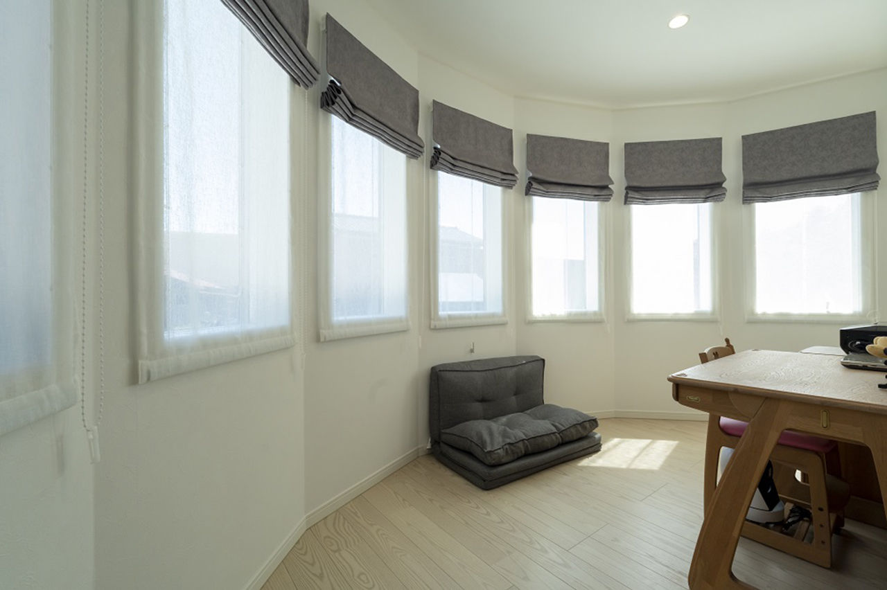 ウィザースホーム 【3500万円～3999万円／太陽光／吹き抜け／間取図有】旧家の面影と快適な暮らしが調和した風格ある住まいの建築実例画像4