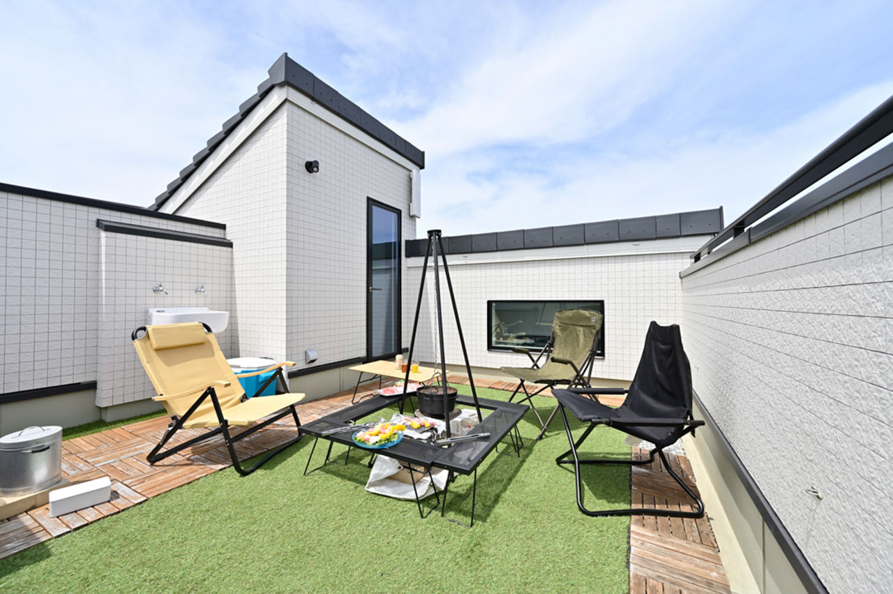 ウィザースホーム 【2600万円台／中庭／スキップフロア／間取図有】BBQなどホームパーティを楽しむ開放的な屋上のある家の建築実例画像2