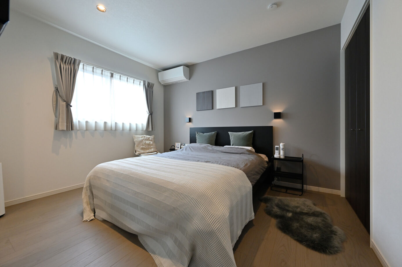 ウィザースホーム 【3500万円／中庭／収納充実／間取図】中庭と天井高2.6mのリビングにより、伸びやかな開放感を楽しむ家の建築実例画像8