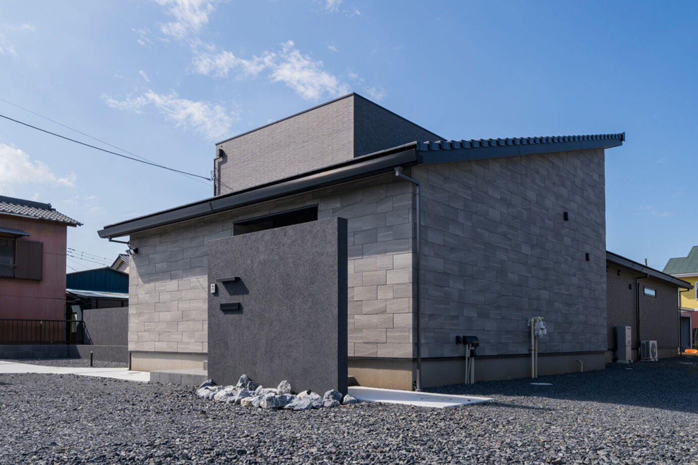 ウィザースホーム 【平屋／趣味／家事動線／収納充実】豊かなデザイン性と回遊動線など機能性を両立させたホテルライクな平屋の建築実例画像18