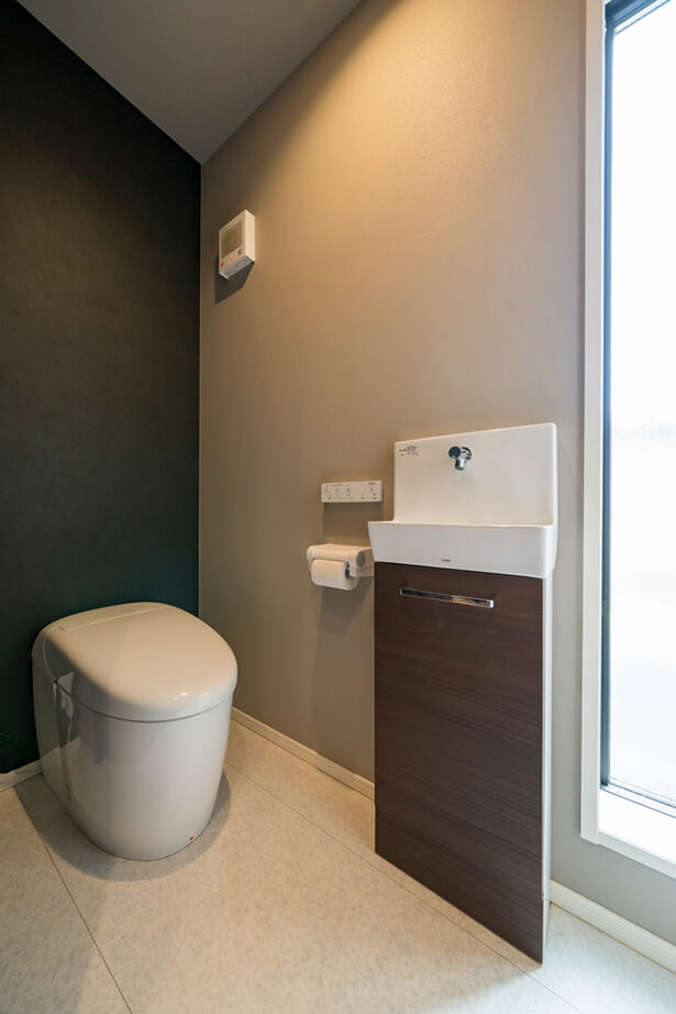 ウィザースホーム 【2400万円／収納充実／間取図】災害時に備え防災レジプラグ採用。カフェ風インテリアにもこだわった住まいの建築実例画像9