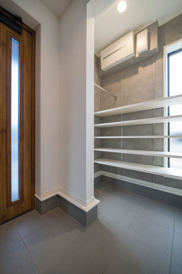 ウィザースホーム 【2400万円／収納充実／間取図】災害時に備え防災レジプラグ採用。カフェ風インテリアにもこだわった住まいの建築実例画像10