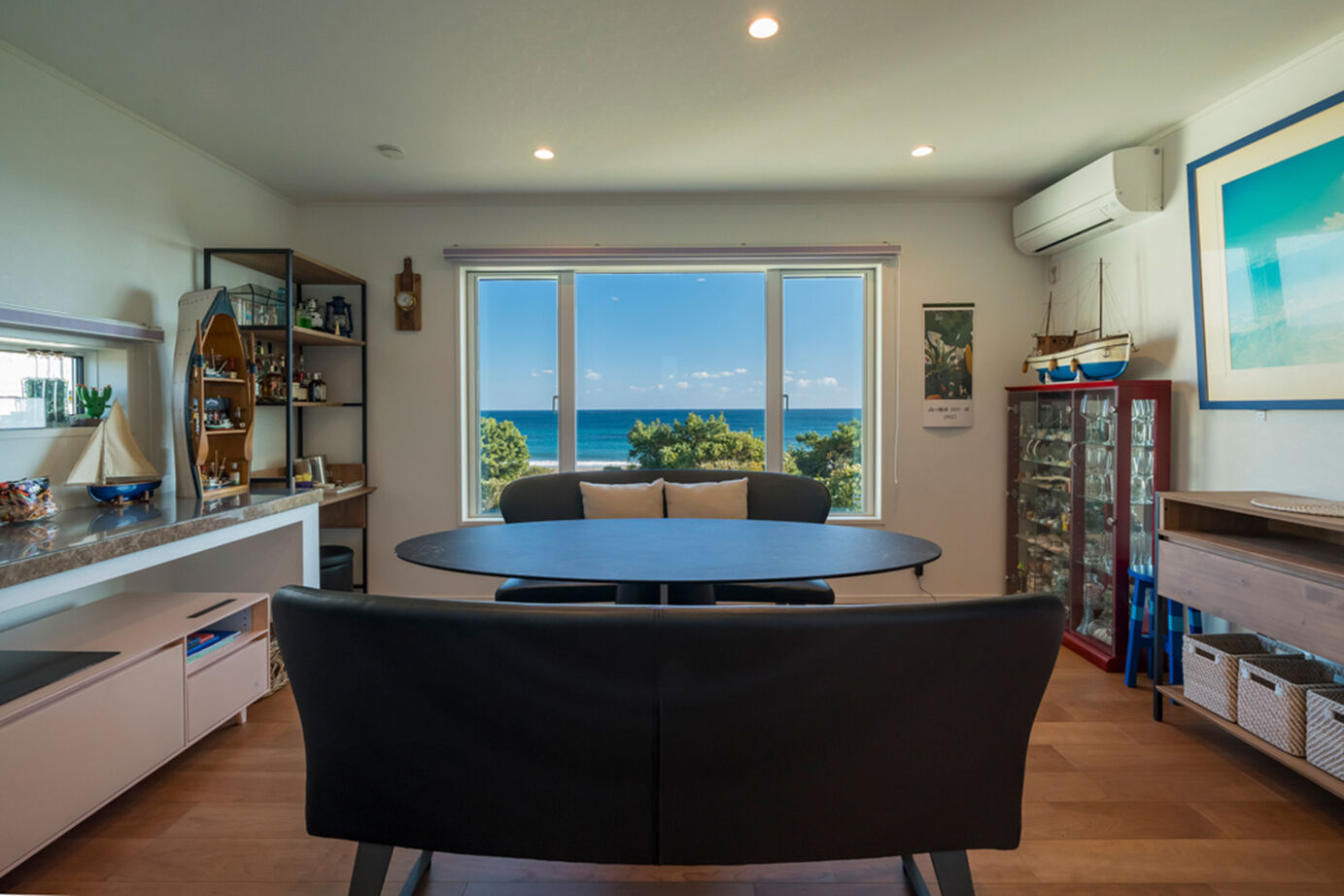 ウィザースホーム 【3000万円／ペット／リゾート／間取図】オーシャンビューを心ゆくまで楽しむ、海辺のセカンドハウスの建築実例画像