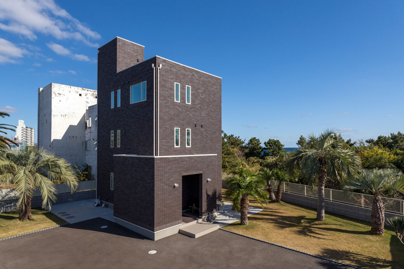 ウィザースホーム 【3000万円／ペット／リゾート／間取図】オーシャンビューを心ゆくまで楽しむ、海辺のセカンドハウスの建築実例画像2