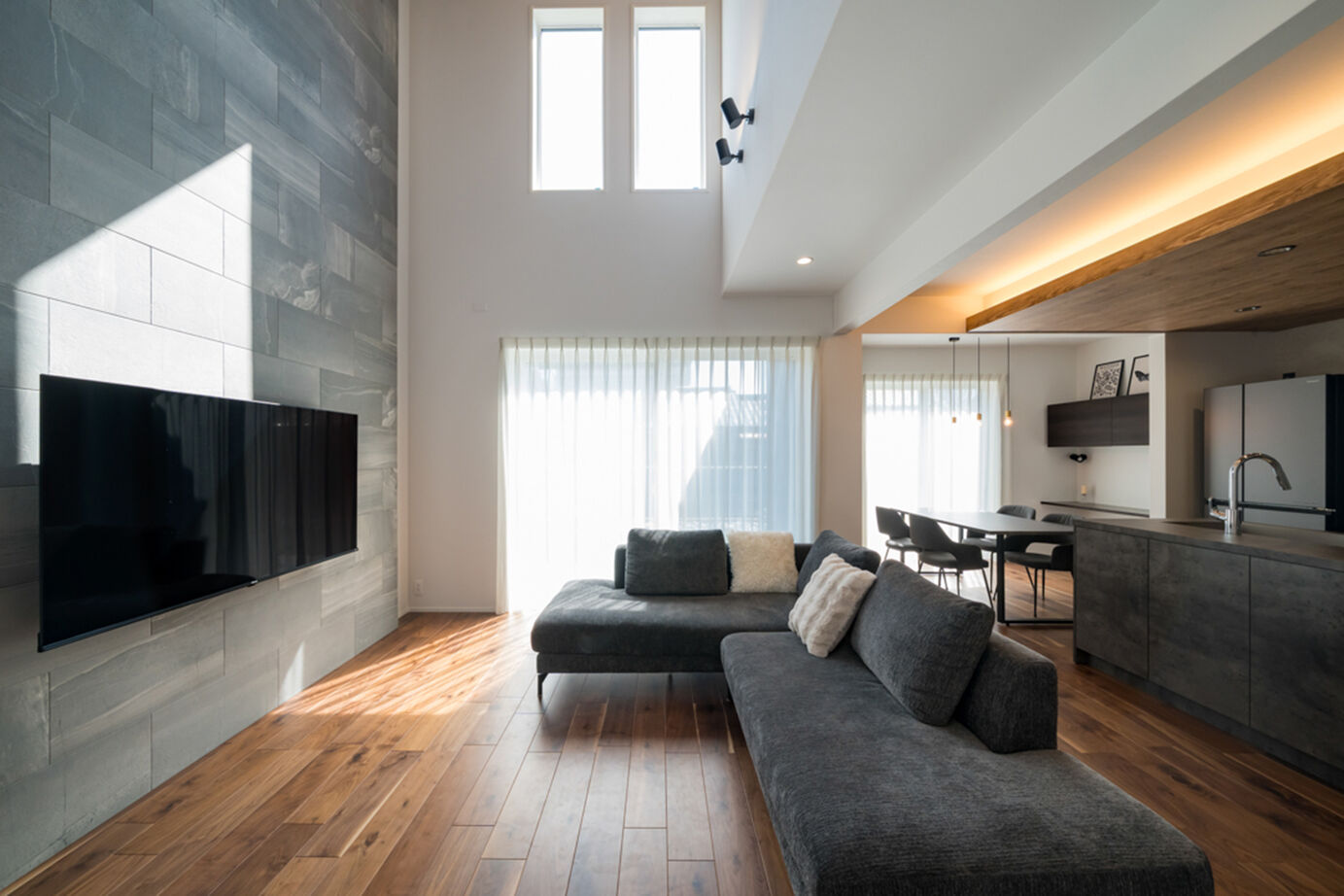 ウィザースホーム 【3200万円／吹抜／収納充実／間取図】日常が特別に変わる。豊かなディテールを楽しむ「帰りたくなる家」の建築実例画像4