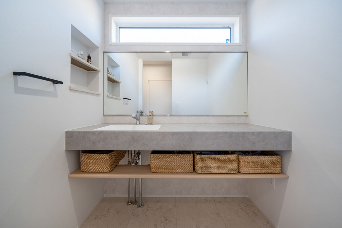 ウィザースホーム 【3200万円／吹抜／収納充実／間取図】日常が特別に変わる。豊かなディテールを楽しむ「帰りたくなる家」の建築実例画像11