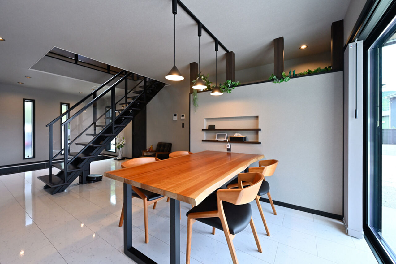 ウィザースホーム 【2800万円／2階リビング／間取図】セカンドライフを愉しむ、大人の住まい。緑豊かな眺望を活かす大開口の建築実例画像2