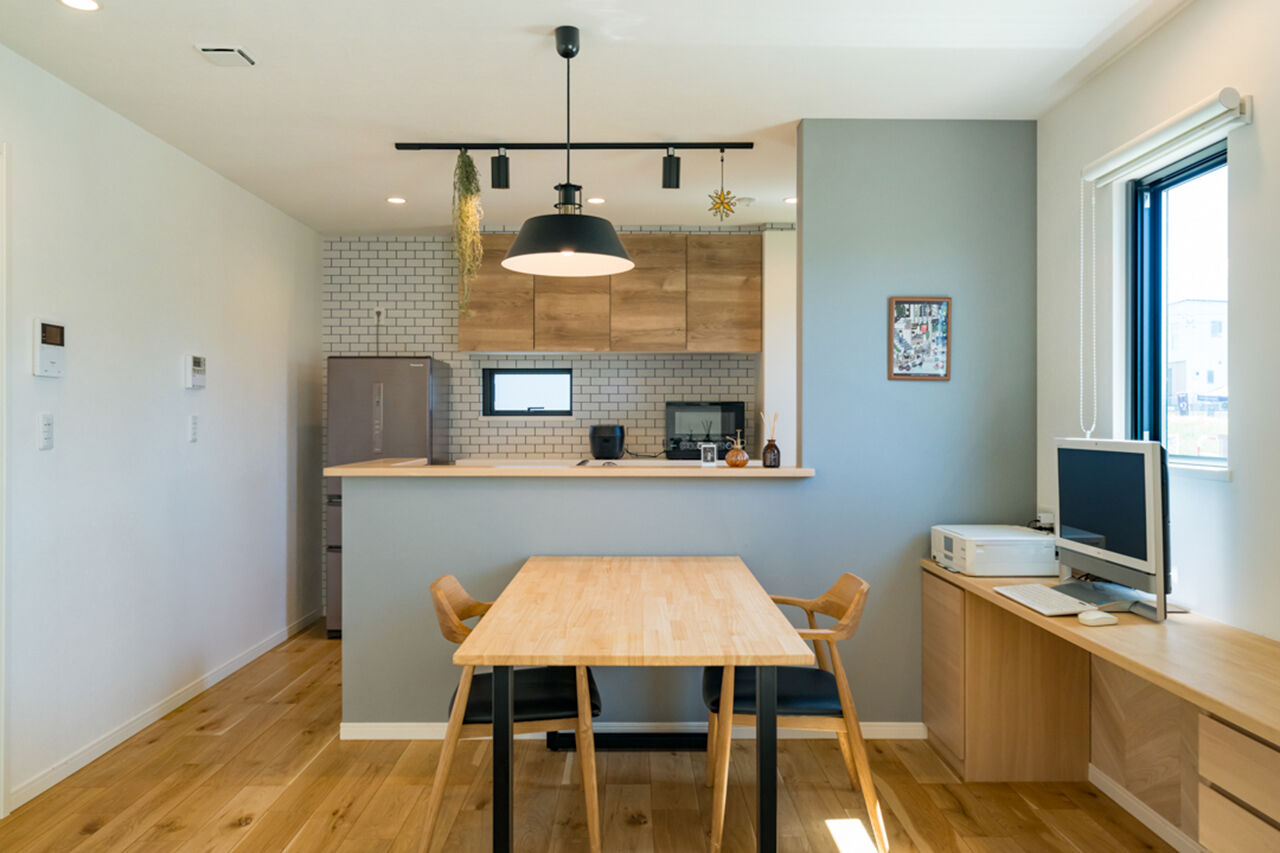 ウィザースホーム 【1900万円／ペット／趣味／間取図】海が好きな二人の、愛犬と過ごすカリフォルニアスタイルの家の建築実例画像2