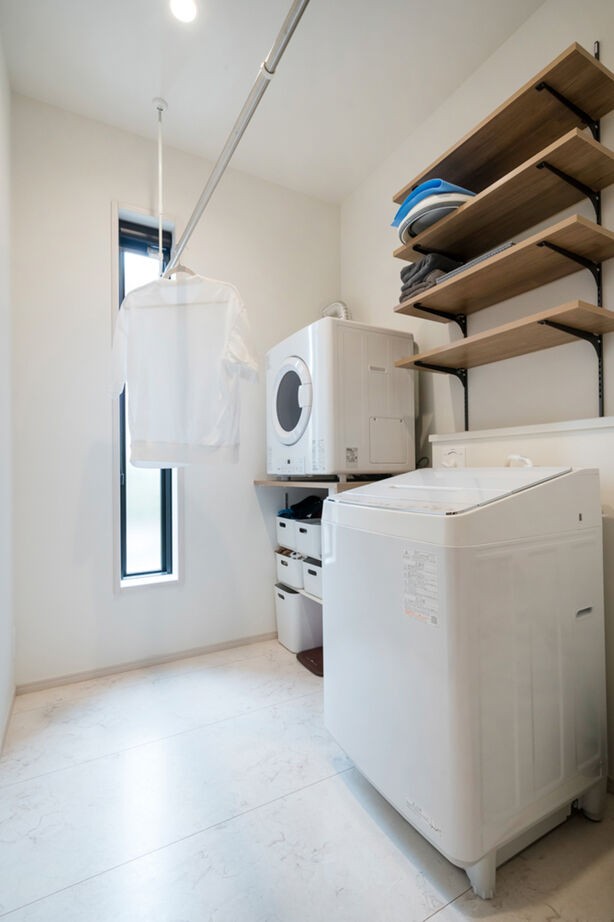 ウィザースホーム 【2400万円／吹抜／ペット／間取図】家事ラク動線と光あふれる吹き抜けがつくる、快適な暮らしの建築実例画像9