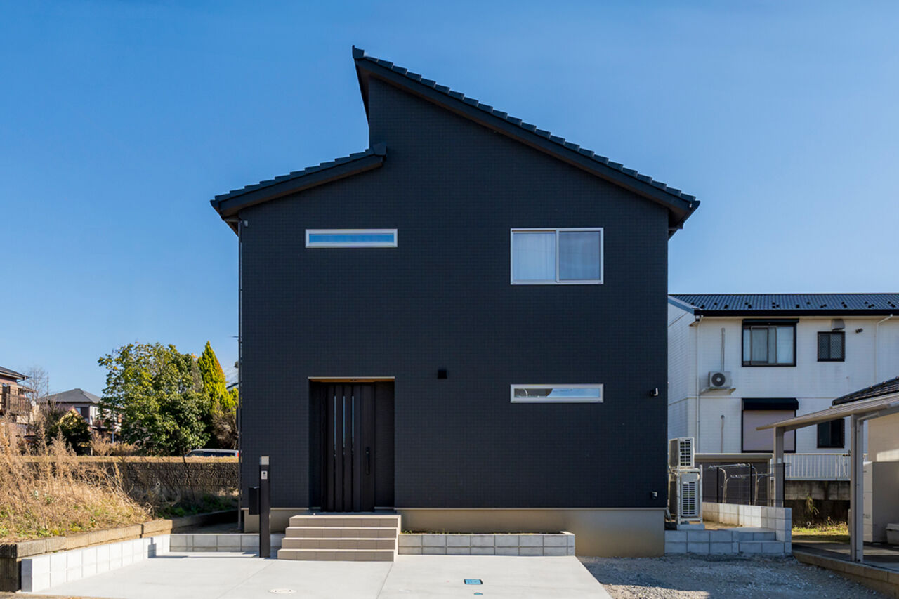 ウィザースホーム 【2200万円／家事動線／太陽光／間取図】回遊動線と収納の工夫で、自分たちらしく快適に暮らせる住まいにの建築実例画像2