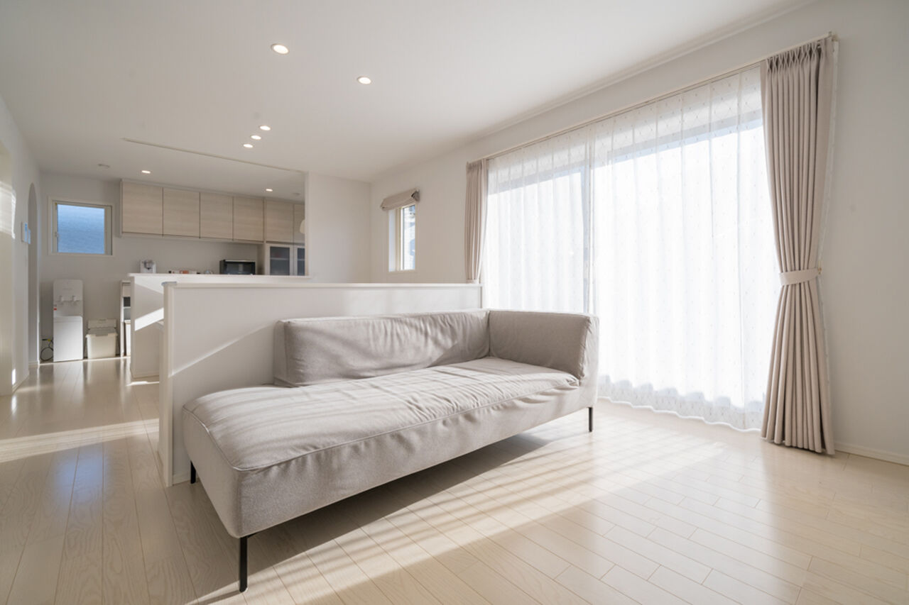 ウィザースホーム 【2200万円／家事動線／太陽光／間取図】回遊動線と収納の工夫で、自分たちらしく快適に暮らせる住まいにの建築実例画像3