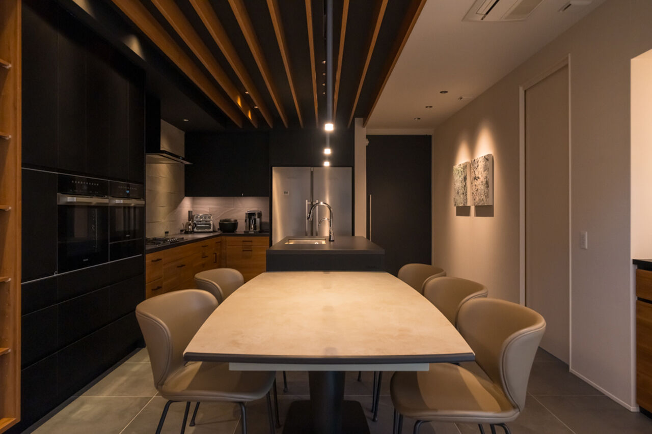 ウィザースホーム 【ビルトインガレージ／ペット／趣味】サウナ、ゴルフ…、趣味も癒しも叶える上質なセカンドハウスの建築実例画像3