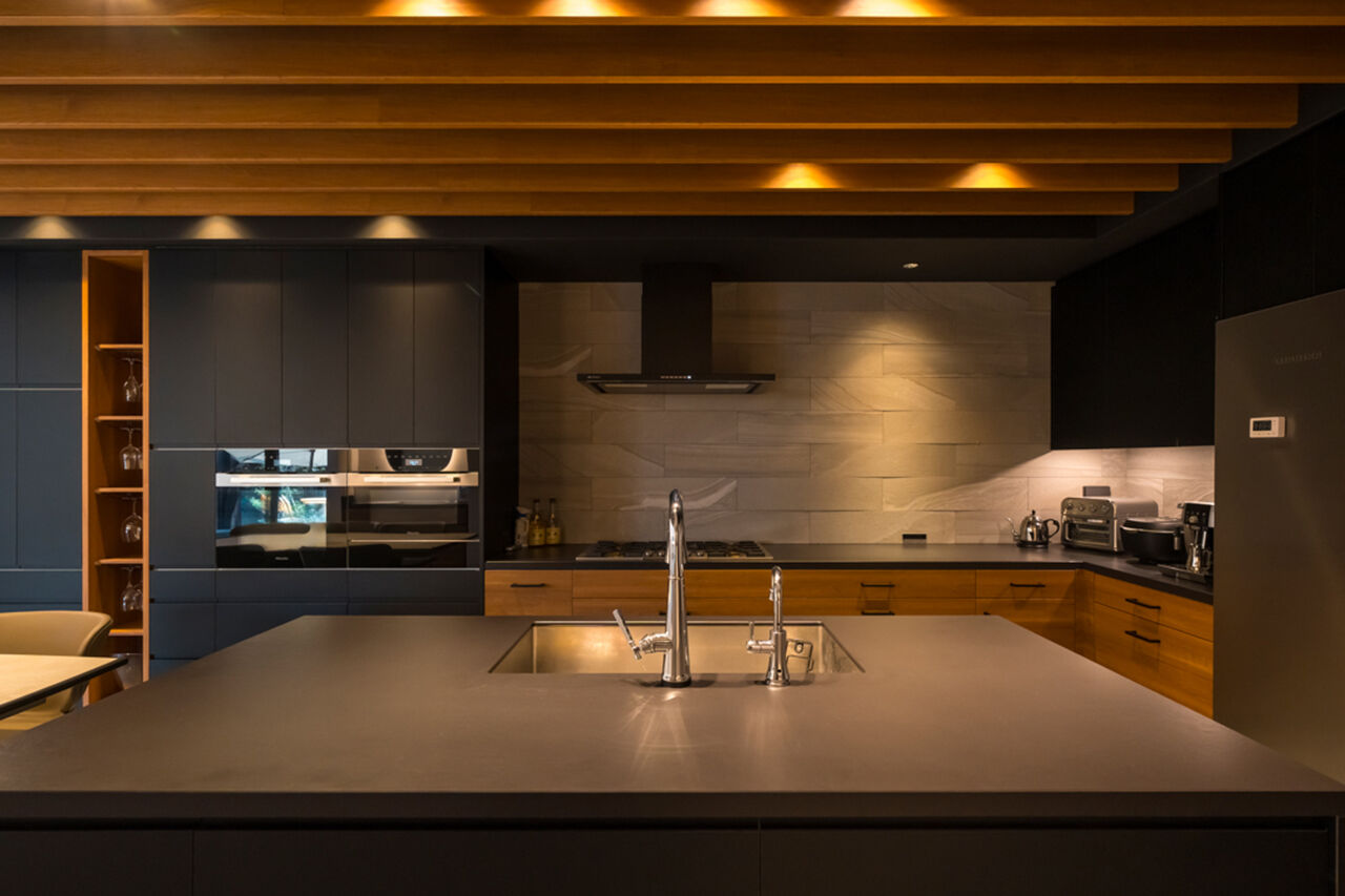 ウィザースホーム 【ビルトインガレージ／ペット／趣味】サウナ、ゴルフ…、趣味も癒しも叶える上質なセカンドハウスの建築実例画像4