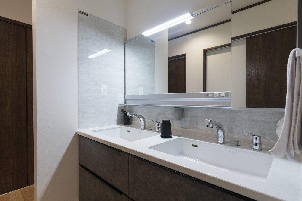 高勝の家 【間取り図有】柔軟に暮らせる間取りと回遊動線。個室居酒屋のような小上がり和室がお気に入りの建築実例画像8