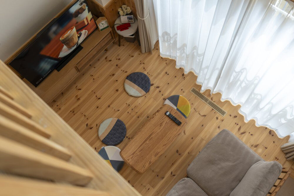 高勝の家 【大崎市｜間取り図有】吹き抜け＆畳コーナー一体型リビングでくつろげる和モダン住宅の建築実例画像5