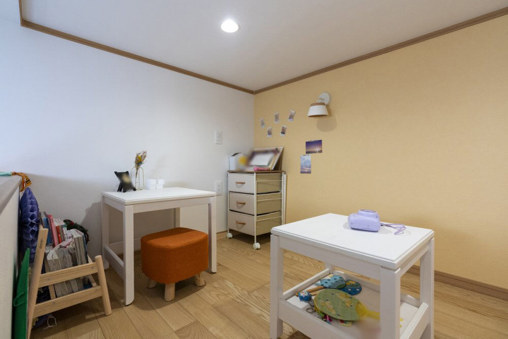 高勝の家 【大崎市｜間取り図有】吹き抜け＆畳コーナー一体型リビングでくつろげる和モダン住宅の建築実例画像8