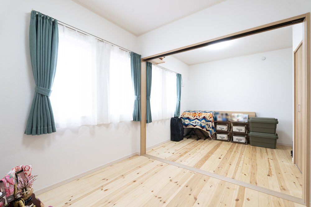 高勝の家 【間取り図有｜吹き抜け｜薪ストーブ】子どもの感性が育つ、木のある暮らし。休日は家族でBBQもの建築実例画像8