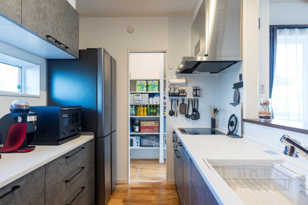 高勝の家 【大崎市｜間取り図有｜二世帯】ゾーニングで家族みんなが快適。便利な家事動線で洗濯が効率的にの建築実例画像4