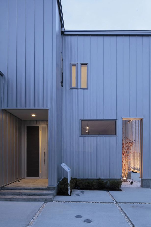 ジョイフルホーム 【札幌市/2000～2500万円/バイク/2階リビング】札幌市内で叶えたビルトインガレージハウスの建築実例画像8