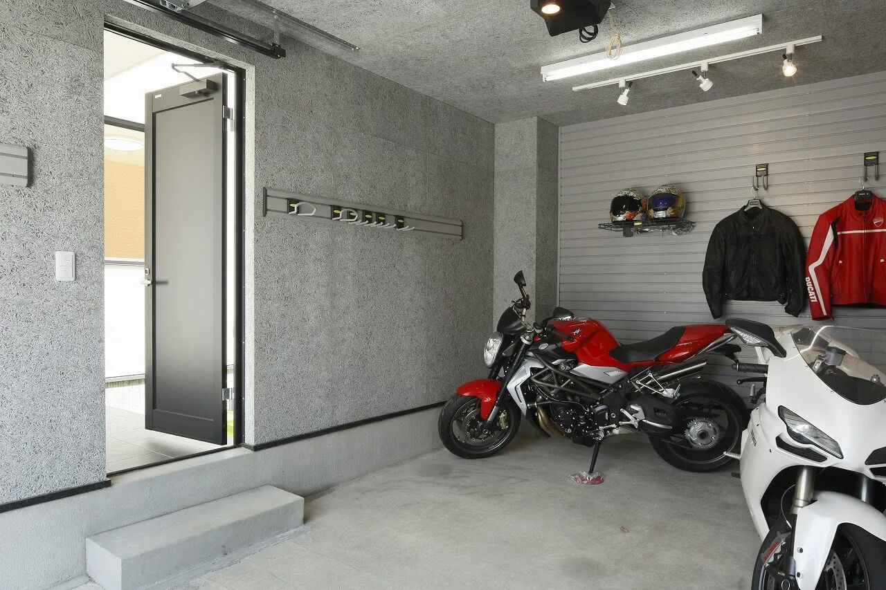 ジョイフルホーム 【札幌市／4000万円～／ビルトインガレージ／ルーフテラス】屋上庭園で、プチ・リゾート感のある暮らしの建築実例画像2