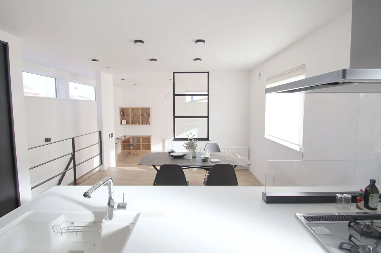 ジョイフルホーム 【札幌市／4000万円～／ビルトインガレージ／２階LDK】家族と、仲間と、趣味を愉しむガレージハウスの建築実例画像5