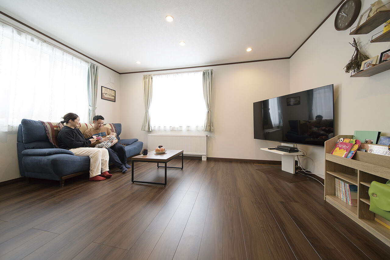 藤和建業（パナソニックビルダーズグループ） 【札幌市/2LDK間取図】アウトドア用品を並べられる土間収納に感激。回遊動線や広々キッチンも理想通りの建築実例画像3