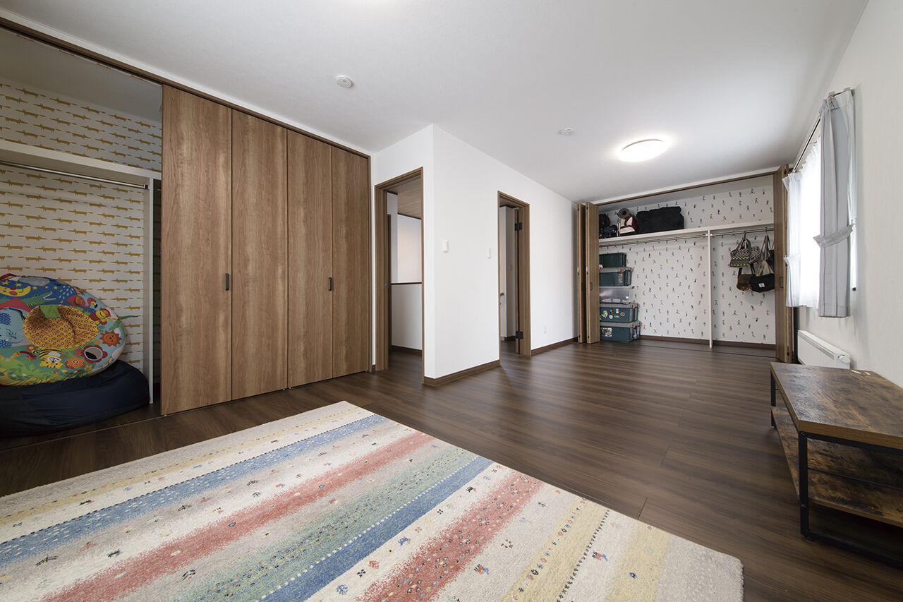 藤和建業（パナソニックビルダーズグループ） 【札幌市/2LDK間取図】アウトドア用品を並べられる土間収納に感激。回遊動線や広々キッチンも理想通りの建築実例画像8