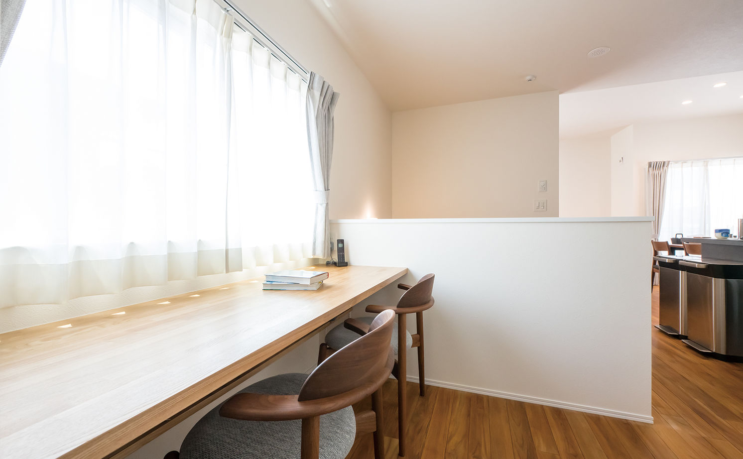 八幡 【東京ゼロエミ水準3/31坪/間取り図】アウトドア派も満足の収納力抜群なビルトインガレージの箱型外観な家の建築実例画像9