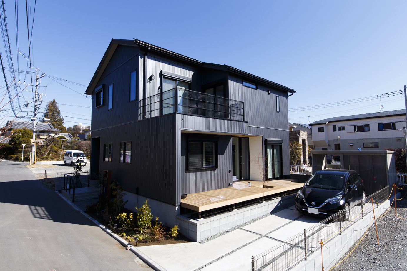 八幡 【ZEH仕様住宅/3664万円/40坪/間取り図/太陽光発電/2階LDK】階段を中心に家事効率もいいゆとりある空間の家の建築実例画像5