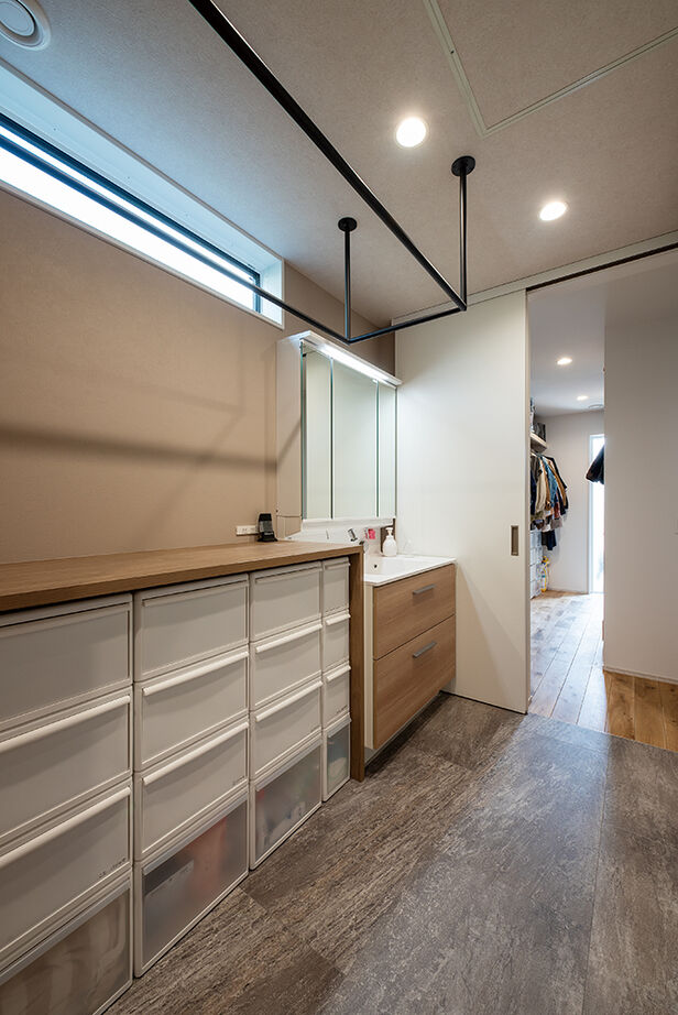 八幡 【2800万円台／太陽光発電／高気密・高断熱／回遊動線／間取図】快適動線と高性能を叶えた家族5人が集う家の建築実例画像11