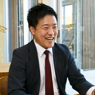 八幡の担当者画像