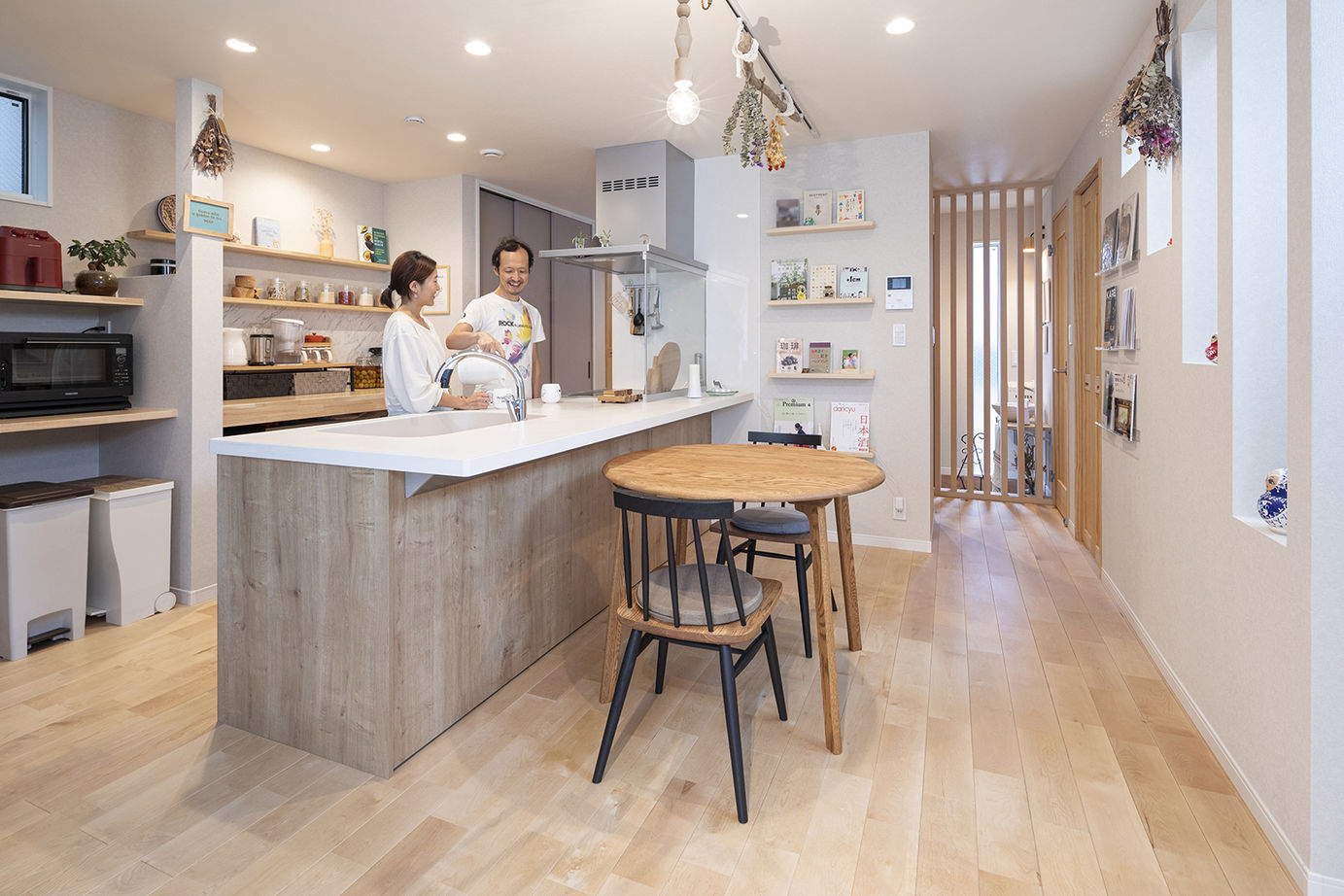 八幡 【東京ゼロエミ水準3/2700万円台/30坪台/太陽光発電】適正価格で建てる全館空調で快適な住み心地と動線の家の建築実例画像3