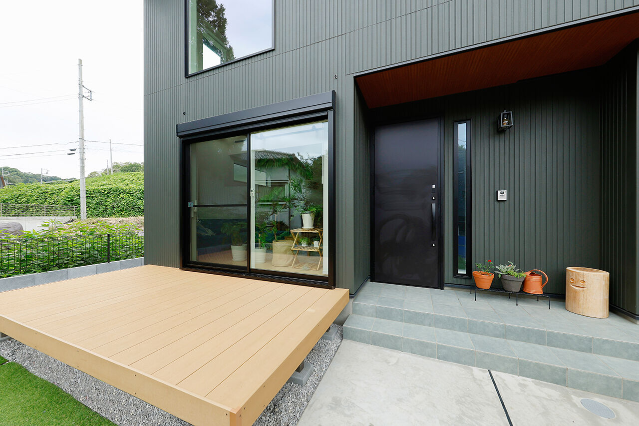 八幡 【2600万円台／吹抜／延床28坪／間取図】外から室内につながる緑と光。窓にこだわったのびやかな家の建築実例画像10