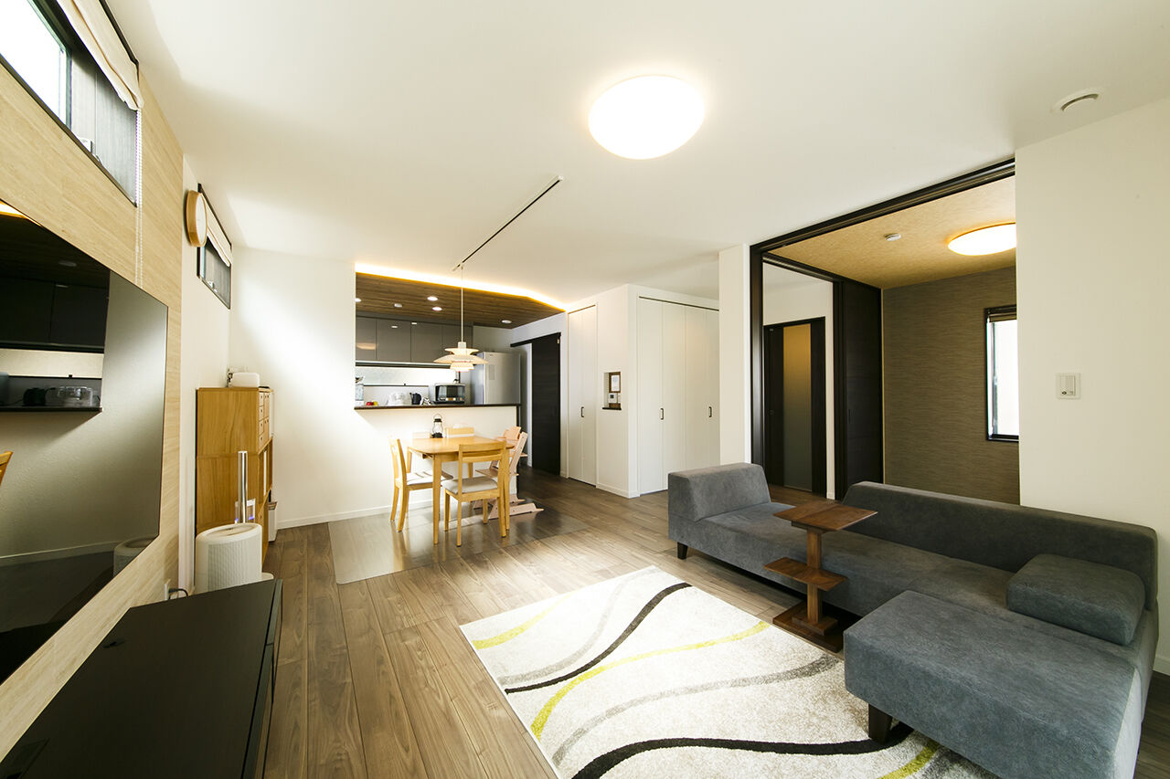 八幡 【2500万円～2999万円／収納充実／太陽光発電／間取図】家事と子育てをつなぐ効率的な動線とレイアウトの建築実例画像2