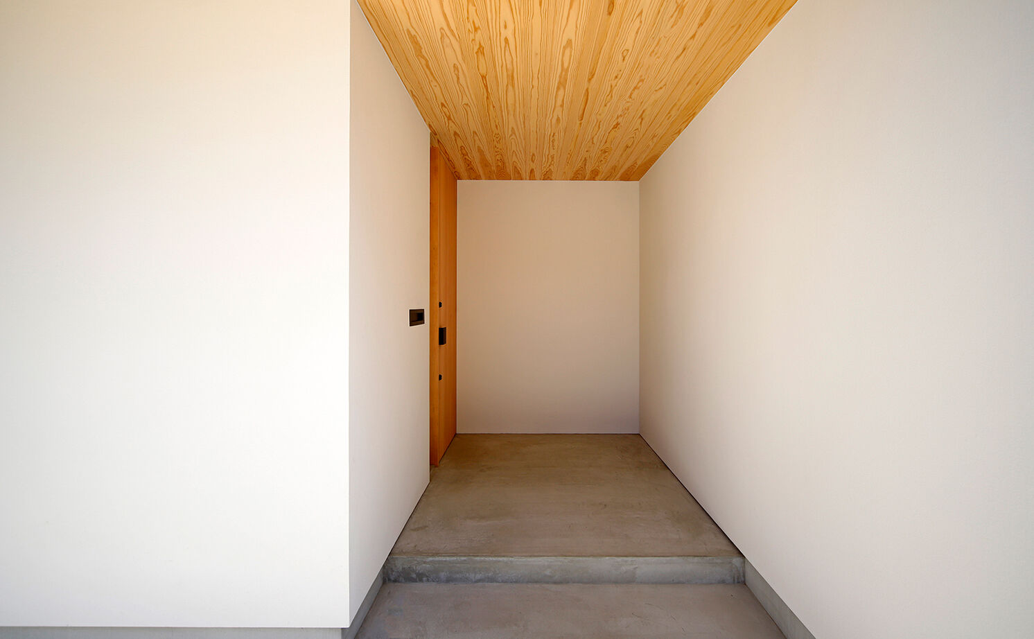 kisetsu 【3000万円台/理想の間取り】住宅地でもこの開放感。コートハウスが叶えた自然を感じる伸びやかな暮らしの建築実例画像9