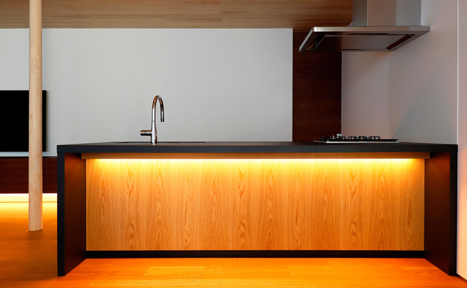 kisetsu 【平屋×ガレージハウス/間取り図】中庭が叶えてくれたカーテンレスな暮らしの平屋「開放感は格別です」の建築実例画像11