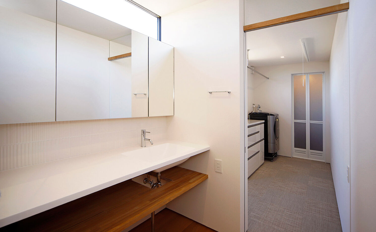 kisetsu 【平屋/中庭/3000万円台】塀をくぐると広がる開放感の平屋。「移り変わる光、美しい景色は見飽きません」の建築実例画像9