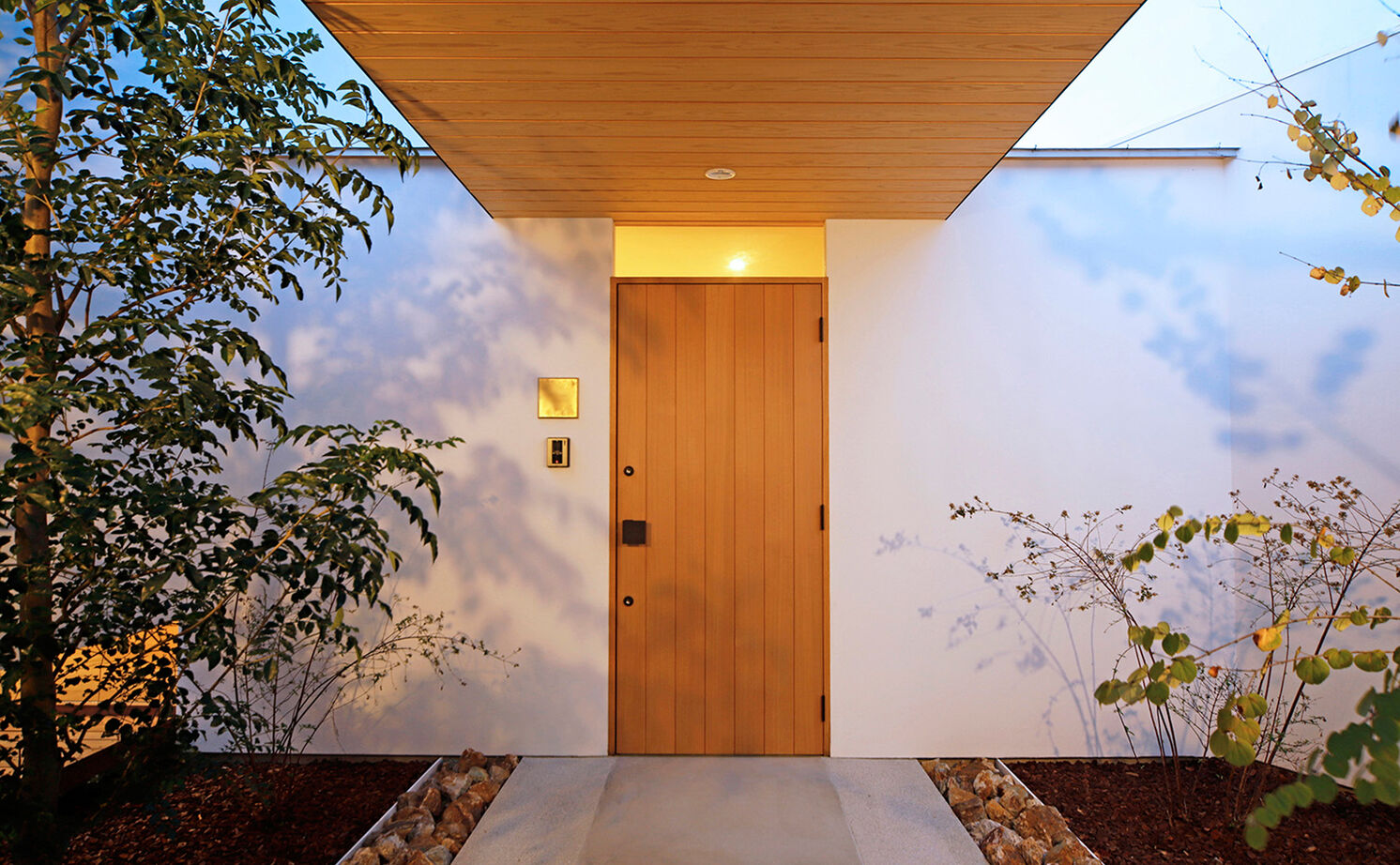 kisetsu 【平屋/中庭/3000万円台】塀をくぐると広がる開放感の平屋。「移り変わる光、美しい景色は見飽きません」の建築実例画像10