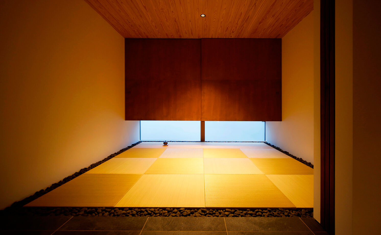 kisetsu 【平屋/中庭/理想の間取り】森の中にいるかのような心地よさが日常に。ラグジュアリーなコートハウスの平屋の建築実例画像6