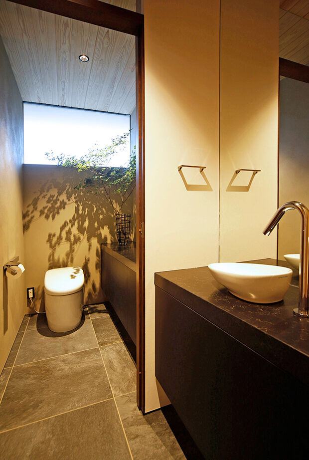 kisetsu 【平屋/中庭/理想の間取り】森の中にいるかのような心地よさが日常に。ラグジュアリーなコートハウスの平屋の建築実例画像12