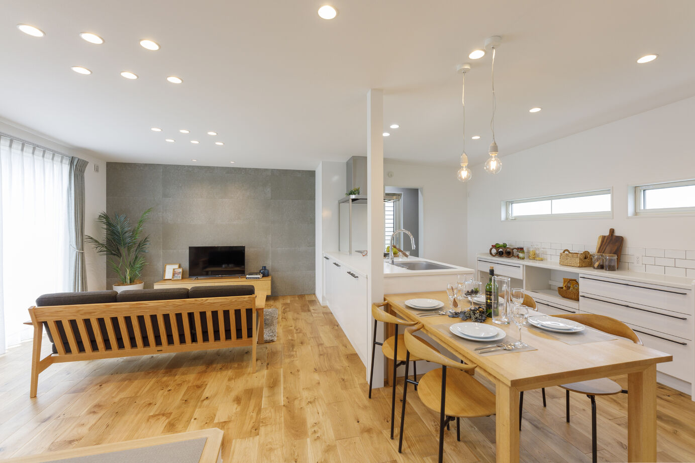 トミソー 穏やかな陽が降り注ぐ家の建築実例画像2