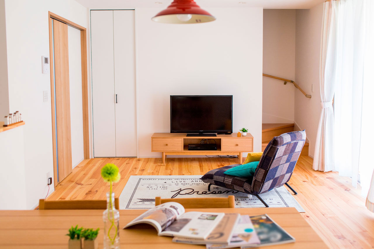 シンプル工務店 【1000万円台/30坪台/4LDK/間取り図】外はかっこよく中は無垢でかわいく。シンプルだから見事にマッチの建築実例画像2