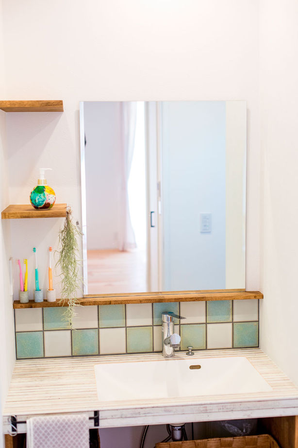 シンプル工務店 【1000万円台/30坪台/4LDK/間取り図】外はかっこよく中は無垢でかわいく。シンプルだから見事にマッチの建築実例画像8