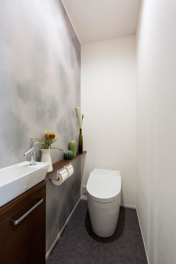 シンプル工務店 【1000万円台/30坪台/3LDK/間取り図面】行きたい所にすぐ行ける家事動線が幸せ。大型収納が５つもできた！の建築実例画像14