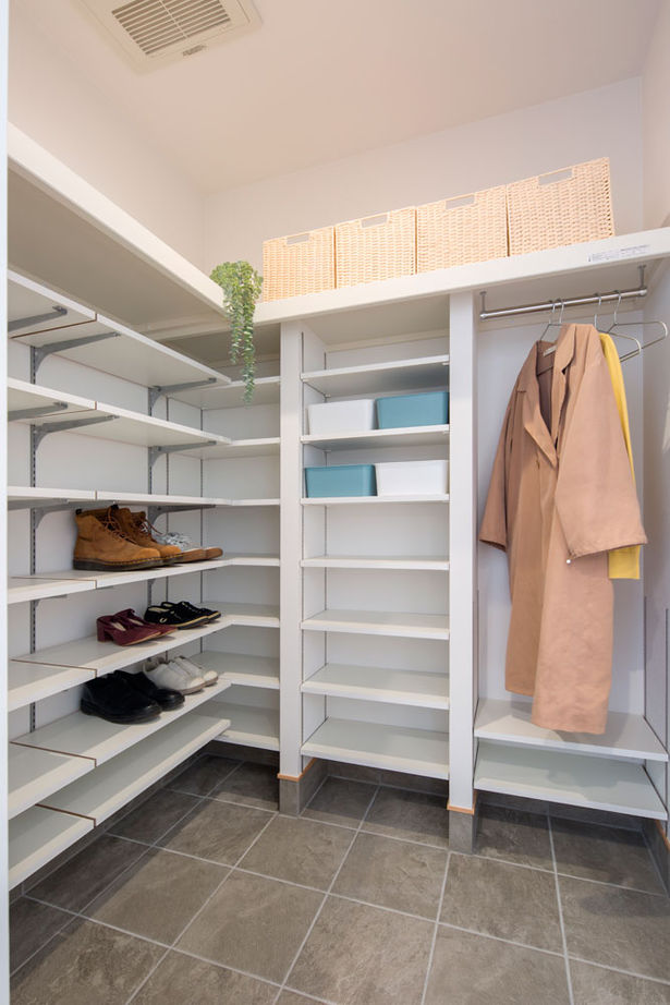 シンプル工務店 【1000万円台/平屋/20坪台/間取り図】L字型の平屋。掃除がラクと白をテーマに、すっきり広々の平屋！の建築実例画像8