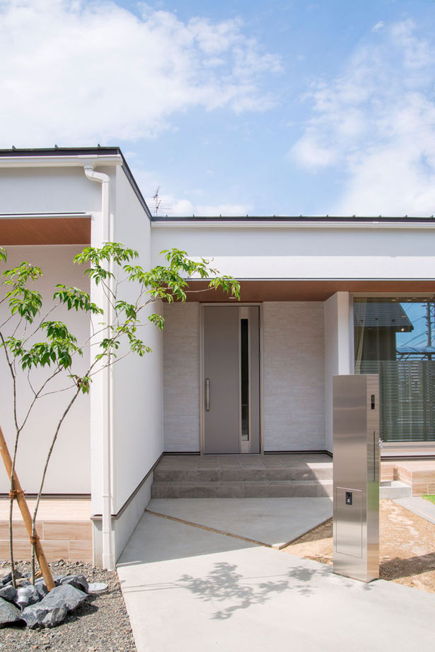 シンプル工務店 【1000万円台/平屋/20坪台/間取り図】L字型の平屋。掃除がラクと白をテーマに、すっきり広々の平屋！の建築実例画像16