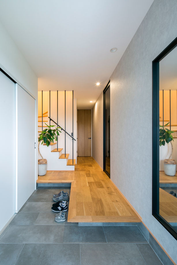 【SUUMO】 【2000万円台/40坪台/吹抜け/間取り図 】叶えたいことをMAXまで凝縮。リビングから青空と趣味室を愛でる家 - シンプル ...