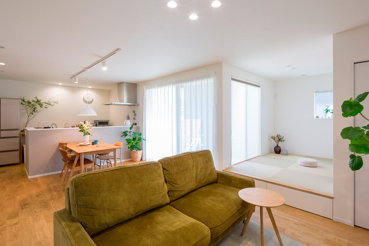 シンプル工務店 【岐阜/1000万円台/30坪台/4LDK/間取り図】東南の光をたっぷり取り込むL字の間取り。音楽演奏も楽しめる！の建築実例画像4