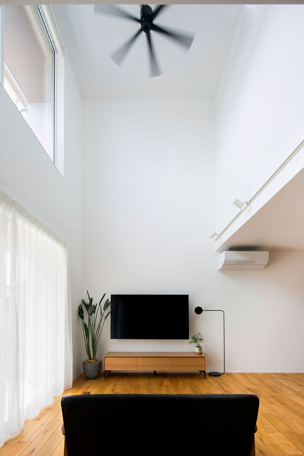 シンプル工務店 【1000万円台/30坪台/3LDK/間取り図】無垢床と優秀な動線が幸せ！子育てが、もっともっと楽しくなる家の建築実例画像5